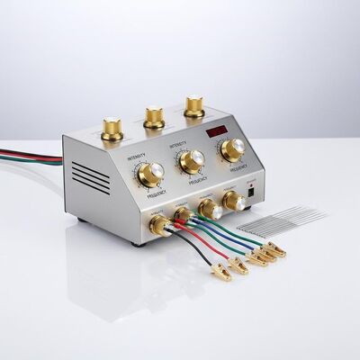 Goldene TCM-Klinik Geräte Edelstahl Elektroakupunktur-Gerät Medizinische Werkzeuge für eine wirksame traditionelle chinesische Medizin Therapie